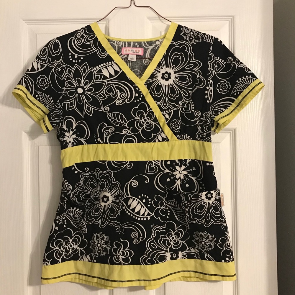 Womens print scrub top